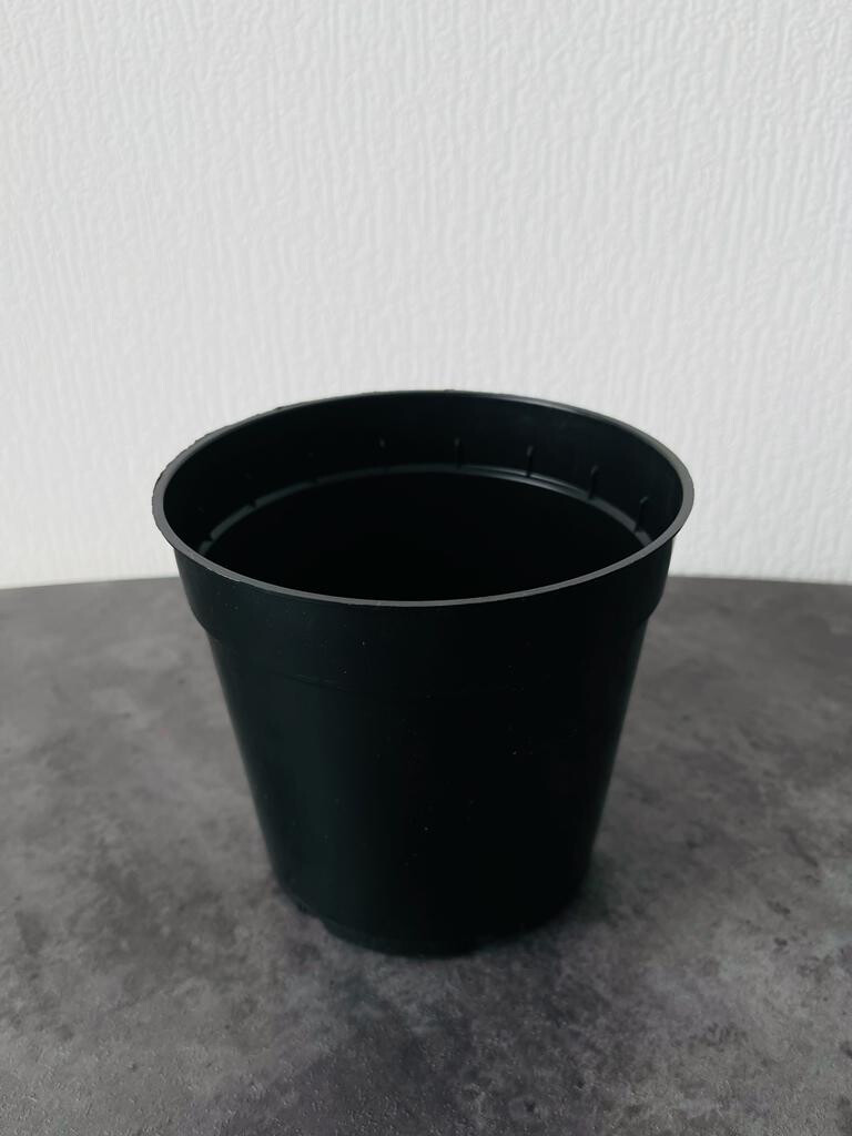 Пластиковый горшок C 1,3 Черный – вид 3